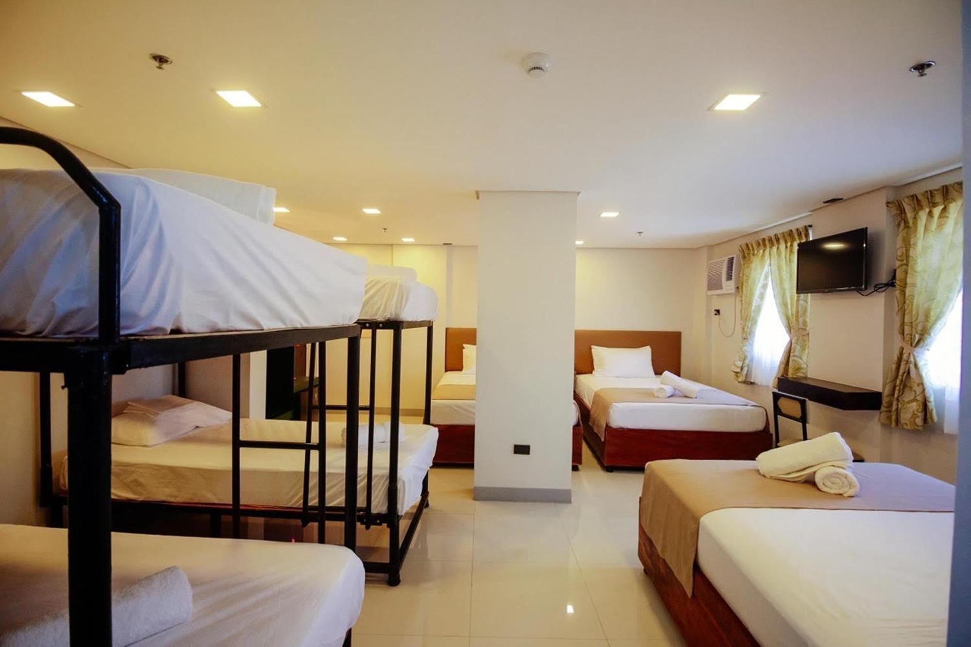 เบลโทเวอร์ ซีเชลิ สวีท Hotel วีกัน ภายนอก รูปภาพ