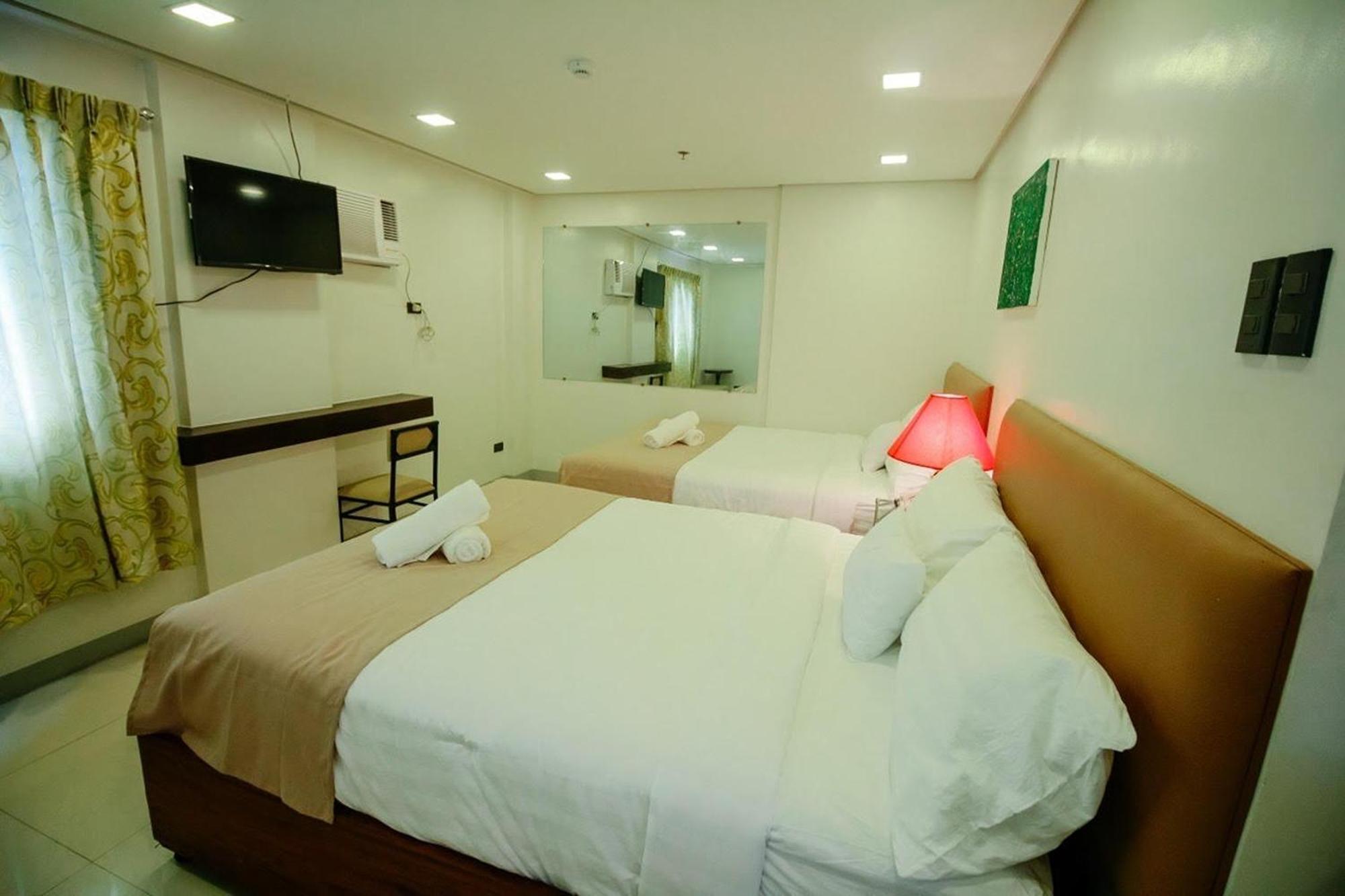 เบลโทเวอร์ ซีเชลิ สวีท Hotel วีกัน ภายนอก รูปภาพ
