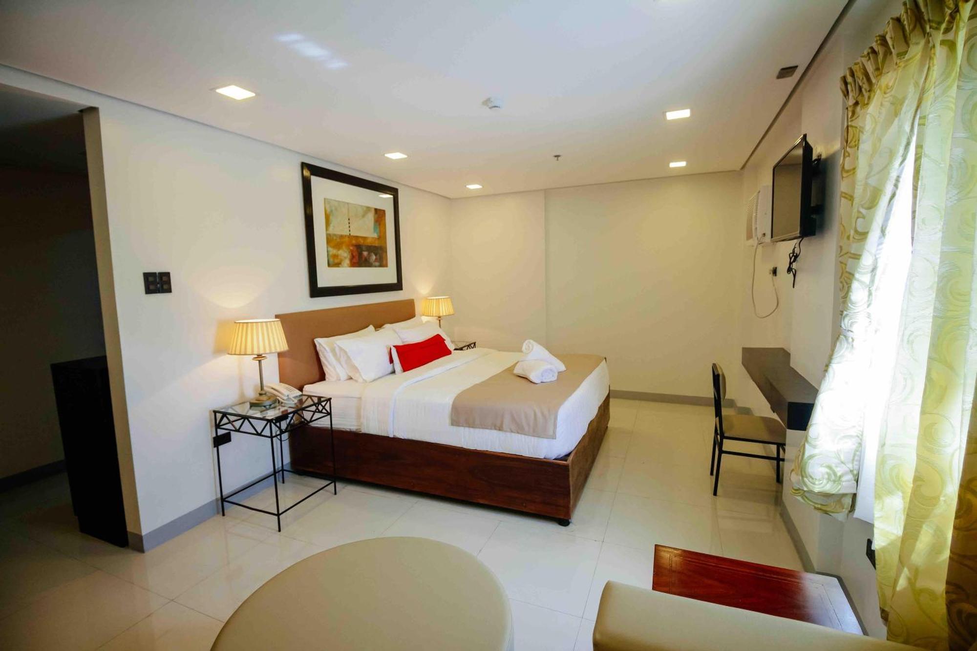 เบลโทเวอร์ ซีเชลิ สวีท Hotel วีกัน ภายนอก รูปภาพ