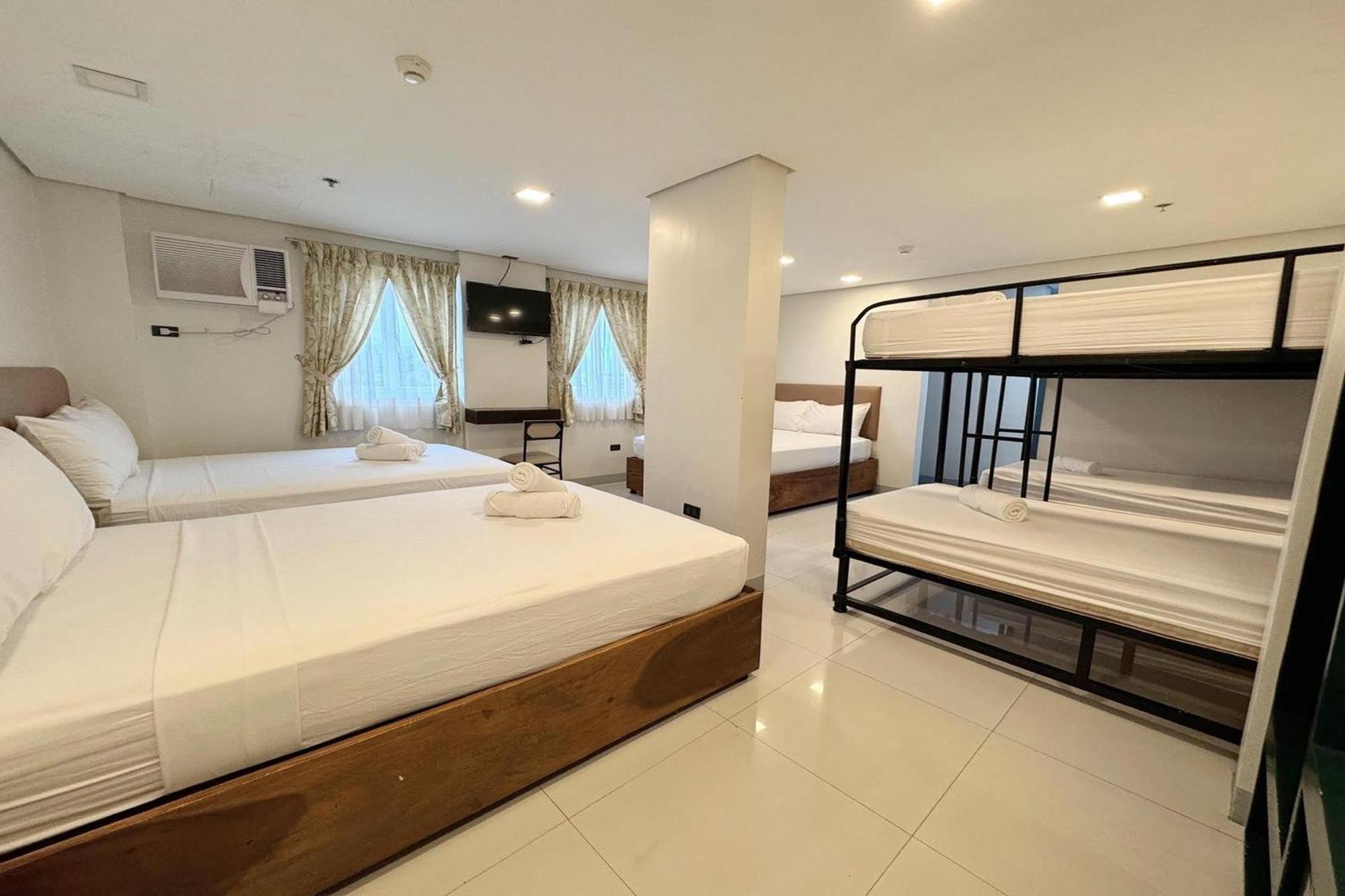 เบลโทเวอร์ ซีเชลิ สวีท Hotel วีกัน ภายนอก รูปภาพ