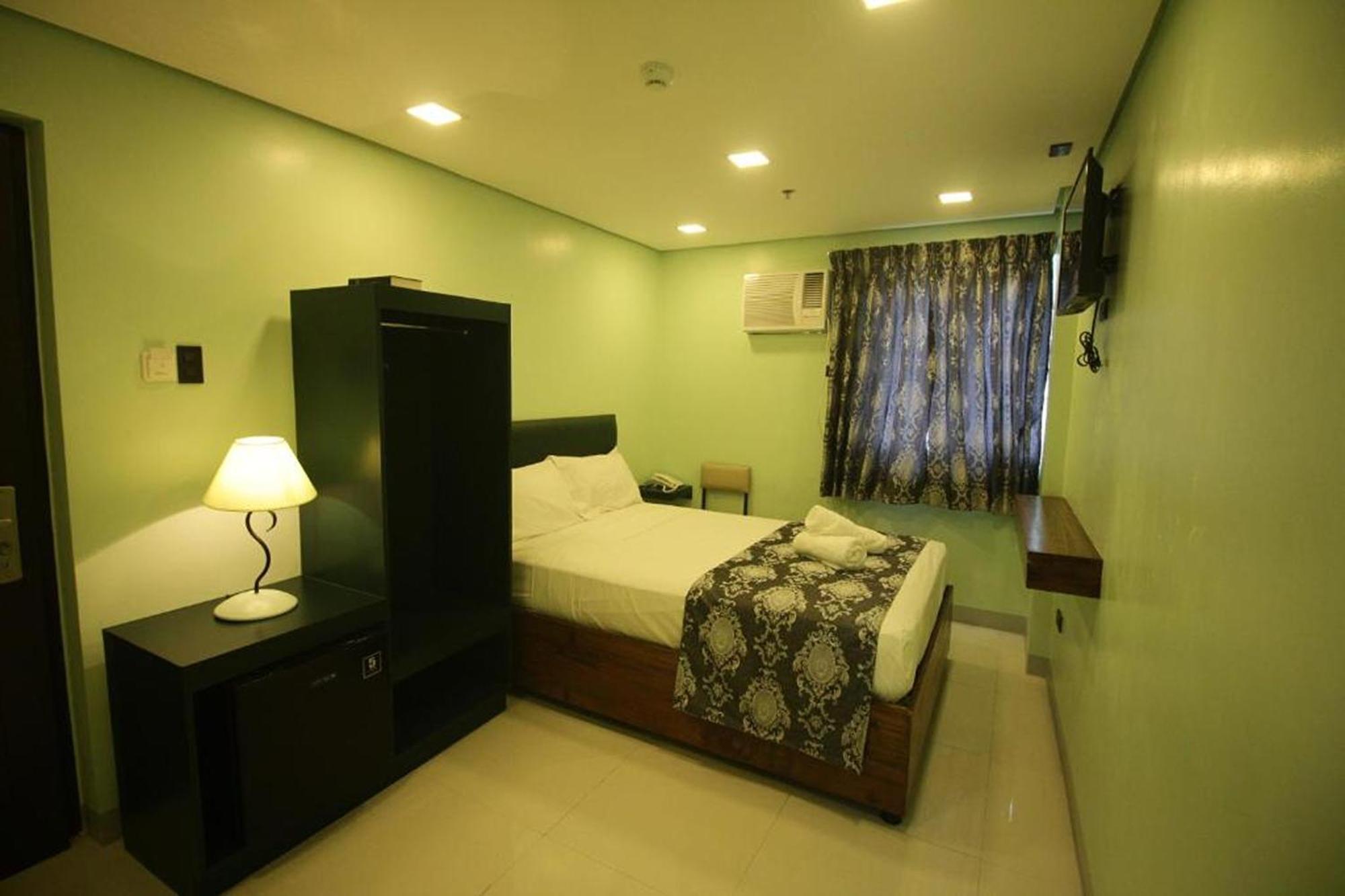 เบลโทเวอร์ ซีเชลิ สวีท Hotel วีกัน ภายนอก รูปภาพ
